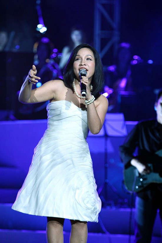 diva, hát sai, nhầm lời, scandal, Hà Trần, Mỹ Linh, Thanh Lam diva, hát sai, nhầm lời, scandal, Hà Trần, Mỹ Linh, Thanh Lam