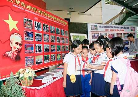 Đổi mới nội dung giáo dục đạo đức, lối sống cho HSSV