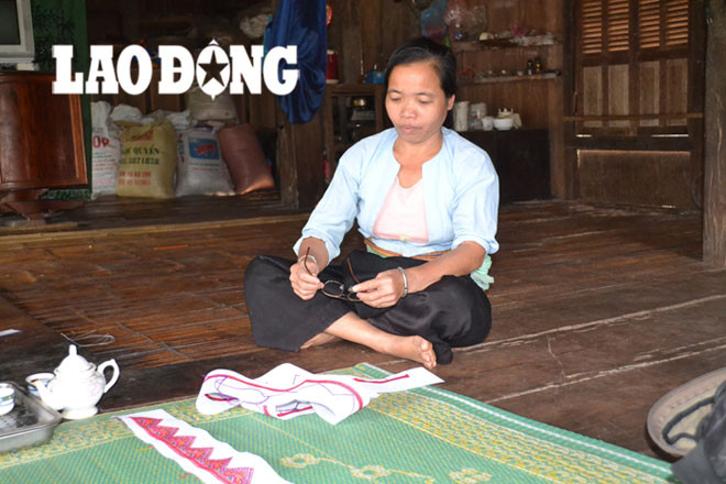Bà Hà Thị Thắm - Con dâu của dòng họ Quách. Bà Hà Thị Thắm - Con dâu của dòng họ Quách.