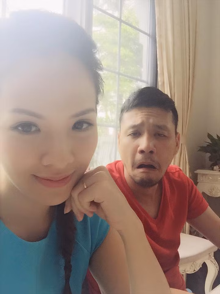 Vợ chồng Đan Lê 