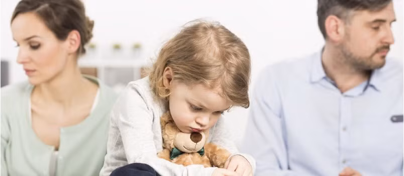 Một số trẻ không thể trở về trạng thái tâm lý bình thường sau khi cha mẹ ly hôn.