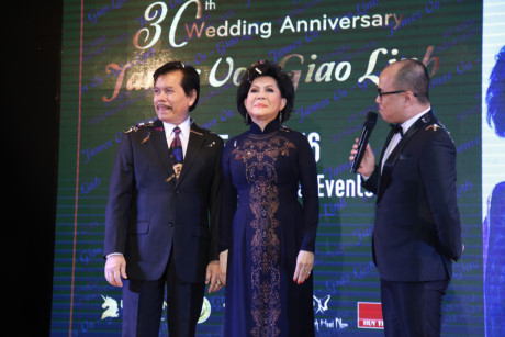 Vợ chồng danh ca Giao Linh tổ chức đám cưới ngọc trai - Ảnh 4 Vo chong danh ca Giao Linh to chuc dam cuoi ngoc trai - Anh 4