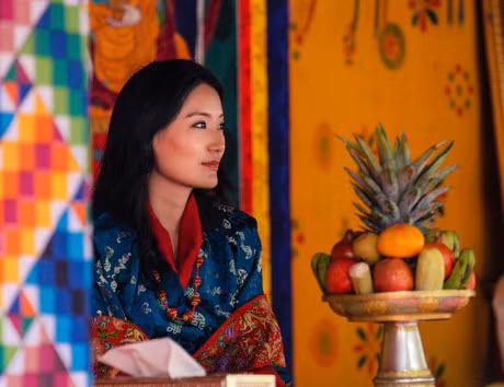 Chuyen tinh co tich cua vi vua xu so hanh phuc nhat the gioi - Anh 3