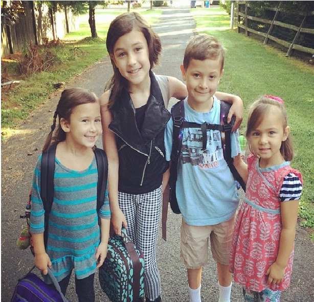 Điều gì xảy ra khi một bà mẹ nghiện điện thoại không dùng điện thoại nữa?