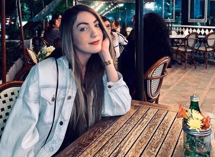 Nhan sắc gợi cảm của Tân Hoa hậu Chuyển giới Quốc tế 2020