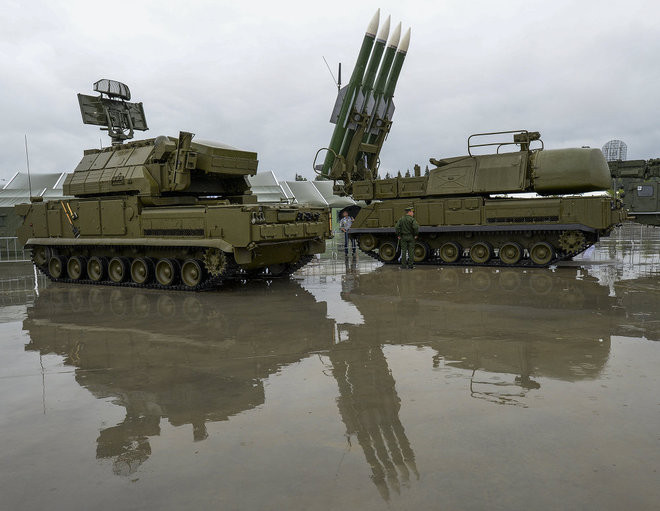 Nga khoe loạt vũ khí tối tân trong triển lãm quân sự ảnh 6