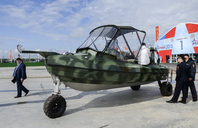 Nga khoe loạt vũ khí tối tân trong triển lãm quân sự ảnh 2