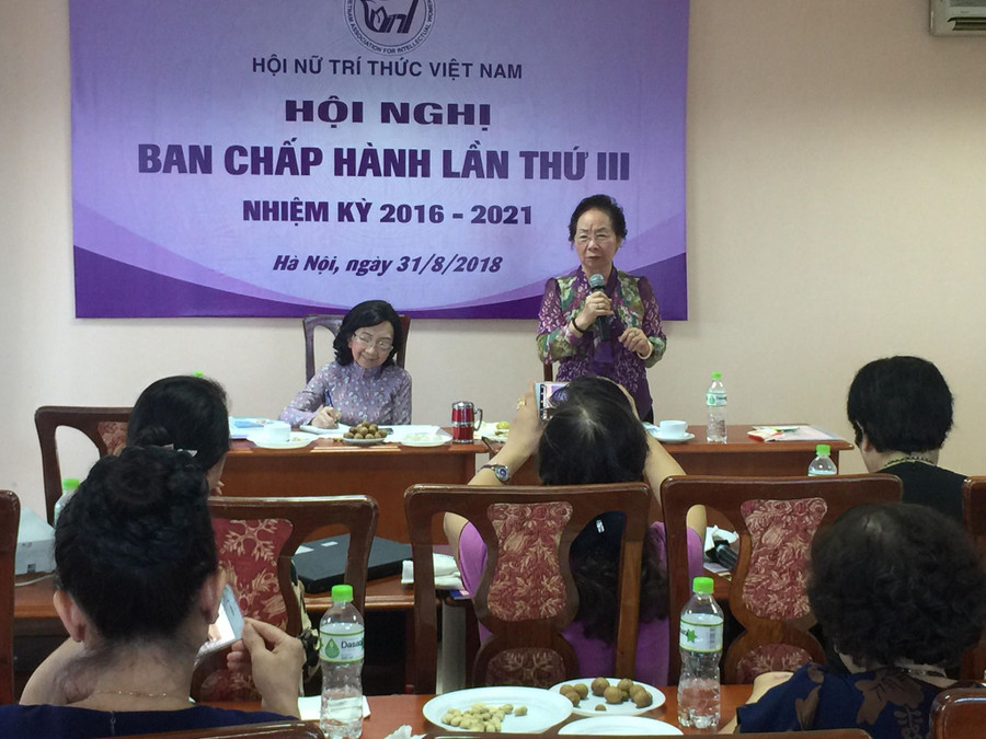 GS.TS Nguyễn Thị Doan phát biểu tại Hội nghị