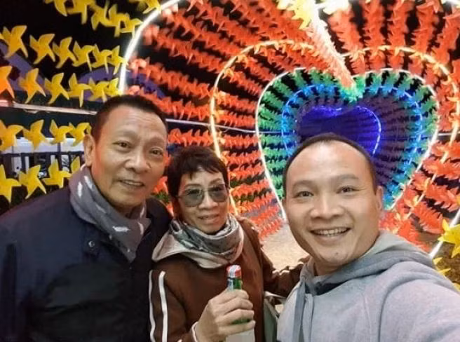 Con trai Lại Văn Sâm chia sẻ ảnh hiếm của bố mẹ