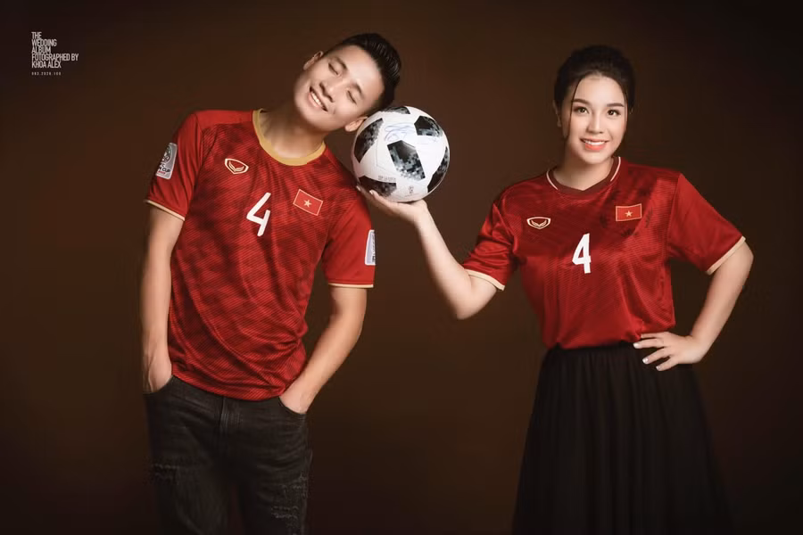 Ảnh cưới của cặp đôi Bùi Tiến Dũng -Nguyễn Khánh Linh (Ảnh: từ facebook của nhân vật).