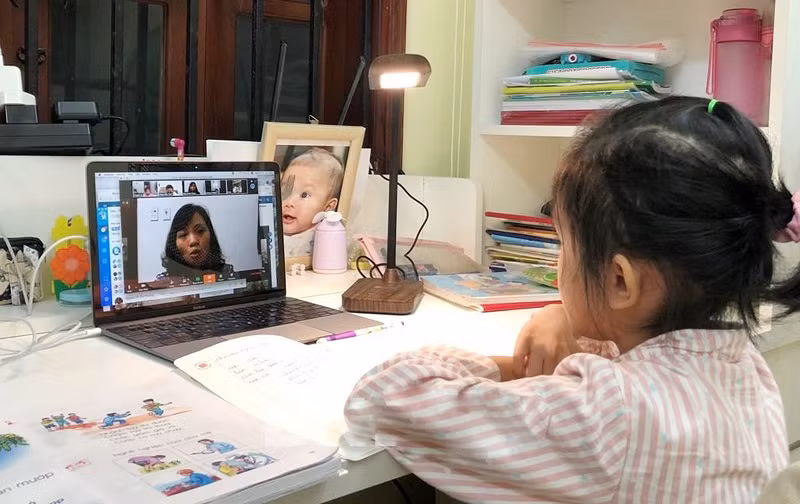 Đánh giá học sinh bằng hình thức trực tuyến đòi hỏi sự nhân văn kết hợp khoa học. Ảnh minh họa