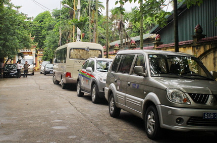 Chùa Bồ Đề ngày mưa nước mắt