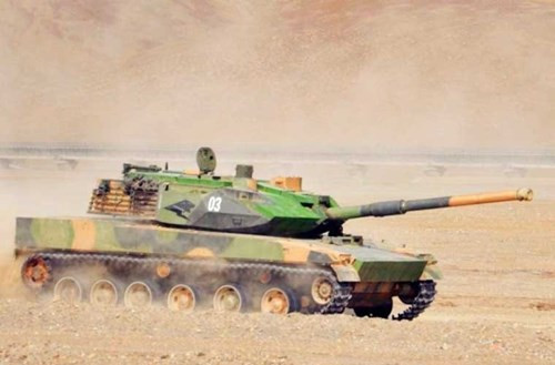 Lộ tính năng xe tăng hạng nhẹ bí ẩn của Trung Quốc - Hình 2 Lo tinh nang xe tang hang nhe bi an cua Trung Quoc-Hinh-2