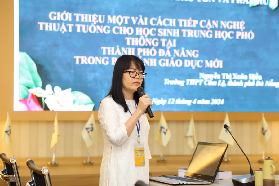 Hội thảo thu hút sự tham gia của nhiều giáo viên, CBQL ở bậc phổ thông.