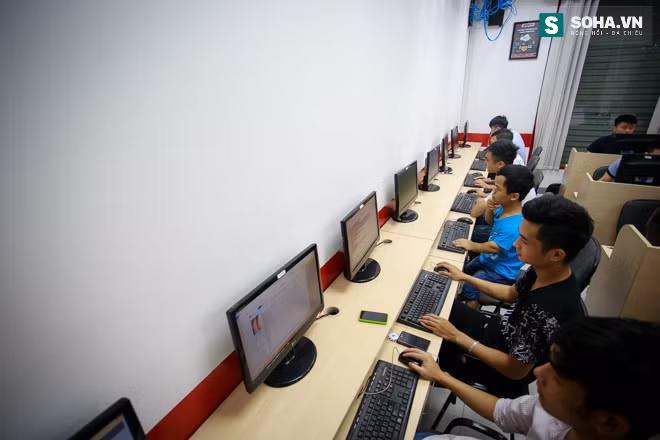 Cuộc sống thật sự của diễn viên chỉ cao 1m16 - Ảnh 9.