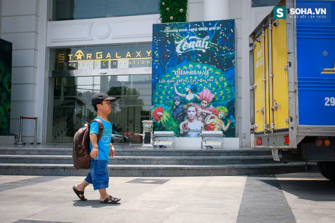 Cuộc sống thật sự của diễn viên chỉ cao 1m16 - Ảnh 11.