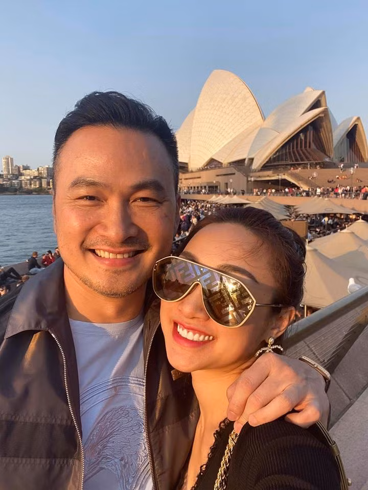 'Anh Chi Bao da ly hon 2 lan, gia dinh van ung ho toi yeu' hinh anh 5 81216714_10212466999150466_3361805635703275520_o.jpg