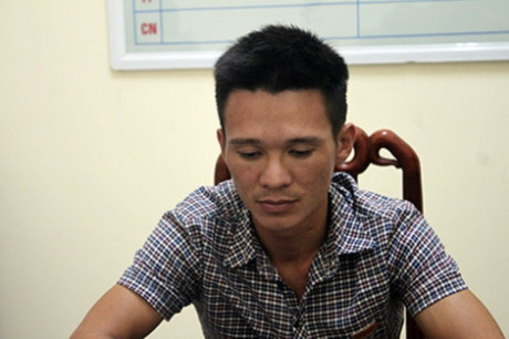 Tài xế lái xe tải bằng chân khai gì tại Công an? - Ảnh 1 Tai xe lai xe tai bang chan khai gi tai Cong an? - Anh 1