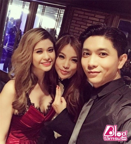 Khoe vòng 1 căng đầy, Trương Quỳnh Anh không ít lần gặp Khoe vong 1 cang day, Truong Quynh Anh khong it lan gap