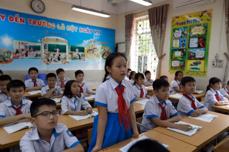 Trong giờ học tai Trường TH Đinh Tiên Hoàng (TX Phú Thọ, tỉnh Phú Thọ). Ảnh: Thế Đại