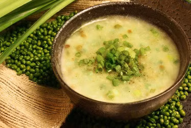 Nguoi bi benh thuy dau nen an gi de nhanh hoi phuc? - Anh 1