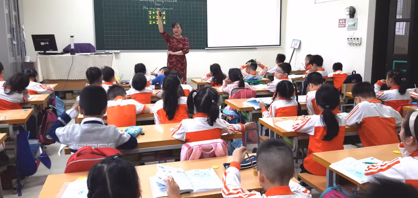 Một tiết học tại Trường Tiểu học Trưng Vương (quận Hoàn Kiếm - Hà Nội). Ảnh: Nguyễn Cường