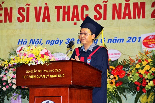Tân Thạc sĩ Đỗ Minh Tuệ phát biểu tại buổi lễ