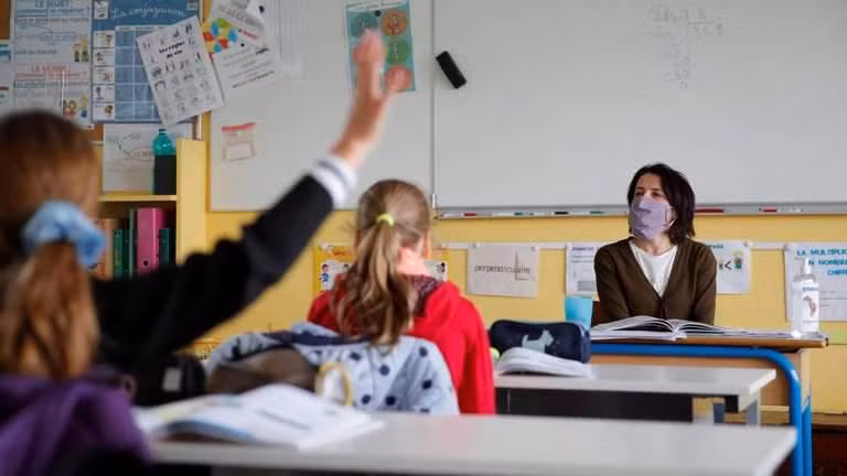 Dạy học trong thời gian cách ly phòng dịch.