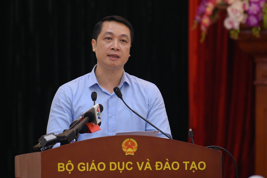 Chánh Thanh tra Bộ Giáo dục và Đào tạo Nguyễn Đức Cường phát biểu tại Hội nghị.