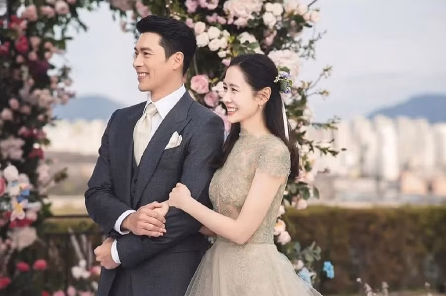 Cặp đôi Hyun Bin và Son Ye Jin.