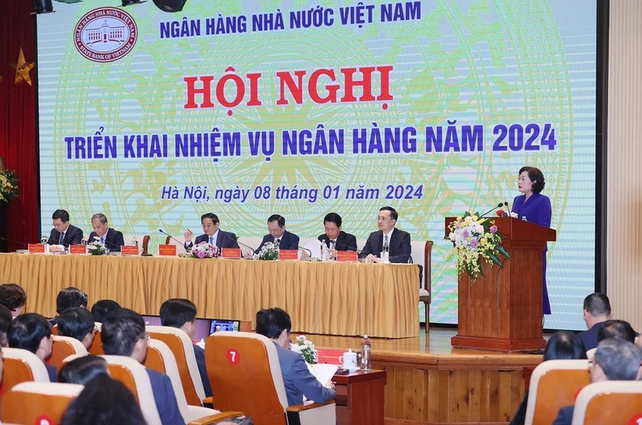 Thống đốc Ngân hàng Nhà nước Việt Nam Nguyễn Thị Hồng khai mạc hội nghị. (Ảnh: Dương Giang/TTXVN) Thống đốc Ngân hàng Nhà nước Việt Nam Nguyễn Thị Hồng khai mạc hội nghị. (Ảnh: Dương Giang/TTXVN)