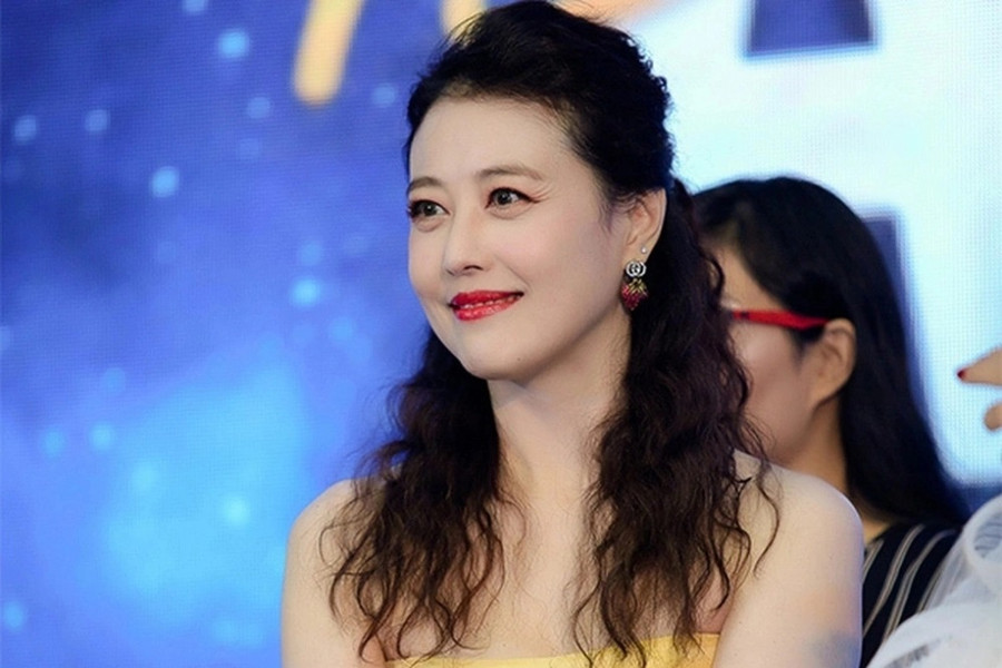 Châu Hải My đột ngột qua đời vì một cơn đau tim. Châu Hải My đột ngột qua đời vì một cơn đau tim.