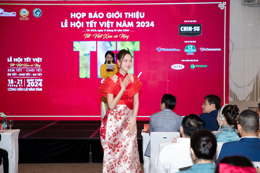 Hoa hậu Lê Nguyễn Bảo Ngọc trở thành “Đại sứ Lễ hội” chương trình “Lễ hội Tết Việt 2024”. Hoa hậu Lê Nguyễn Bảo Ngọc trở thành “Đại sứ Lễ hội” chương trình “Lễ hội Tết Việt 2024”.