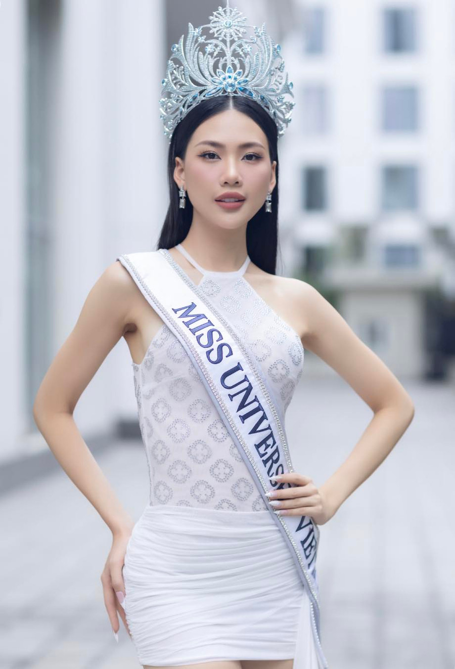 Đương kim Miss Universe Vietnam - Bùi Quỳnh Hoa. Đương kim Miss Universe Vietnam - Bùi Quỳnh Hoa.