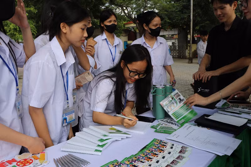 Các bạn học sinh cần được hướng nghiệp dựa trên năng lực và sở thích (Ảnh do Học viện đào tạo hoạt hình Quốc tế Sconnect cung cấp)