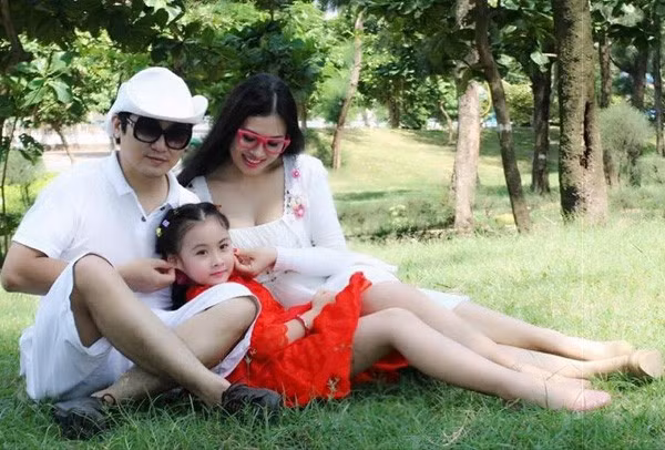 Cặp vợ chồng tài sắc với 9 năm làm nên cơ nghiệp từ hai bàn tay trắng 2