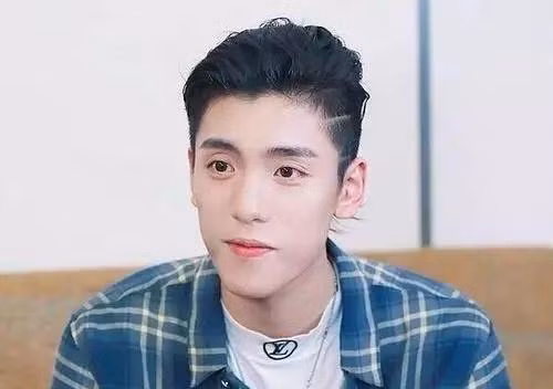 Trán hẹp và ngắn nên để kiểu tóc mái nào phù hợp?