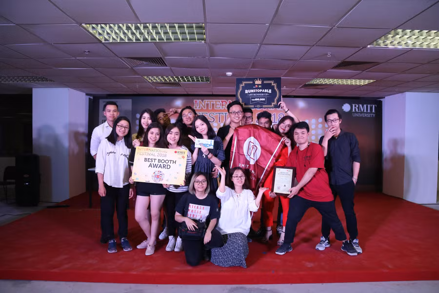 Lễ hội đa văn hóa là sự kiện do bộ phận Đời sống Sinh viên, Đại học RMIT tổ chức