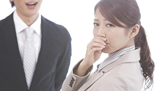 Đừng để mùi hôi miệng cản trở tình yêu của bạn. Đừng để mùi hôi miệng cản trở tình yêu của bạn.