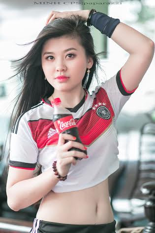 Nữ sinh trường Luật gợi cảm trong trang phục thể thao ảnh 1 Nữ sinh trường Luật gợi cảm trong trang phục thể thao ảnh 1