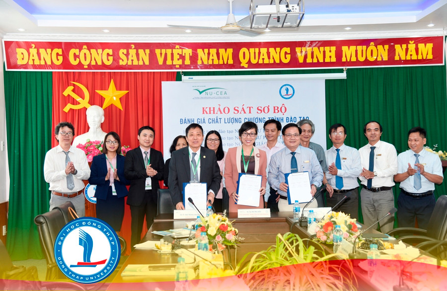 Trung tâm KĐCLGD - ĐHQGHN và Trường ĐH Đồng Tháp ký Biên bản khảo sát sơ bộ đánh giá chất lượng 3 chương trình đào tạo.