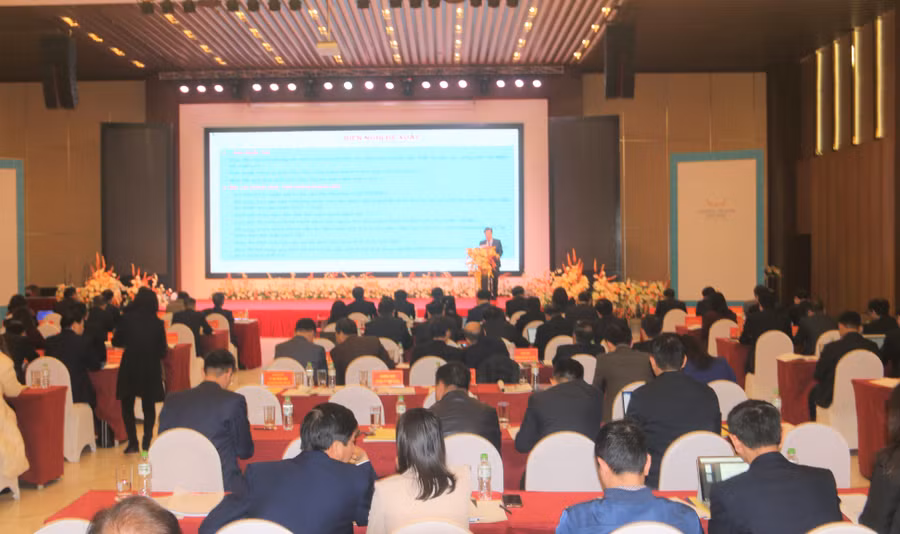 Toàn cảnh Hội nghị. Toàn cảnh Hội nghị.