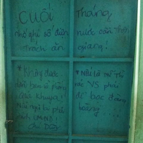 Nội quy luôn ngay trong tầm mắt.