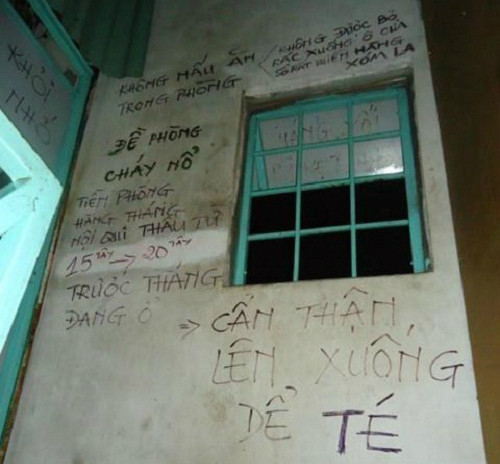 Chắc hẳn chủ nhà trọ rất vất vả mới hoàn thành bảng nội qui này.