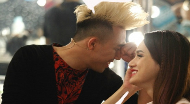 “Cười rụng răng” với loạt ảnh chế hậu trường sao Việt