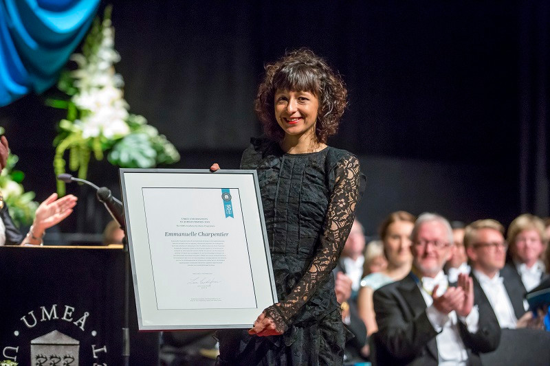 Nhà khoa học Emmanuelle Charpentier, người đã giành giải Nobel Hóa học năm 2020. Ảnh: AP