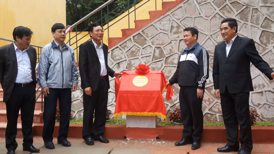 Bản Khoang ấm tình người một năm sau lũ quét kinh hoàng