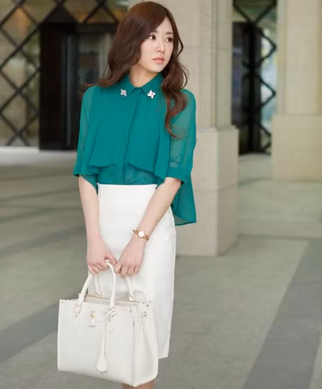 Cach mix ao so mi dai tay voi chan vay dep - Anh 1