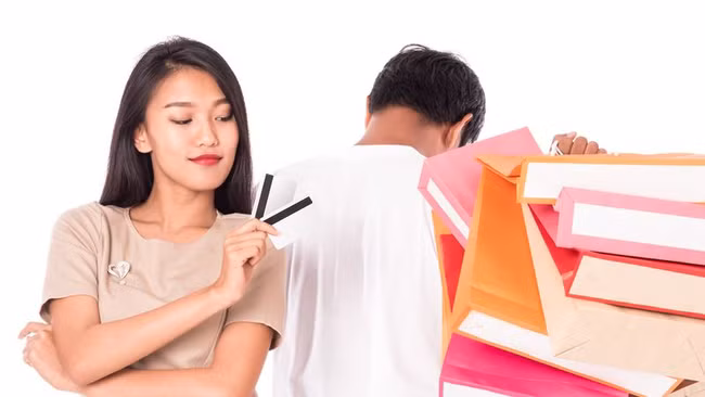 Những sai lầm về tiền bạc 99% số người ở độ tuổi 20 - 30 mắc phải 