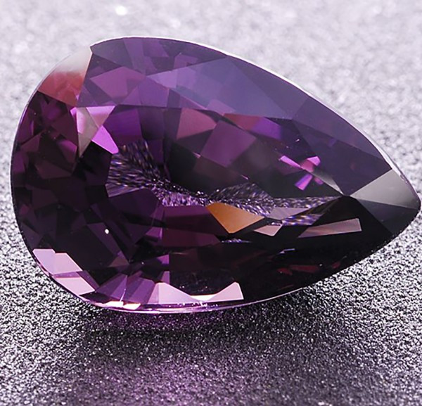 8 loại đá quý đắt hơn cả kim cương ảnh 6 8 loại đá quý đắt hơn cả kim cương ảnh 6